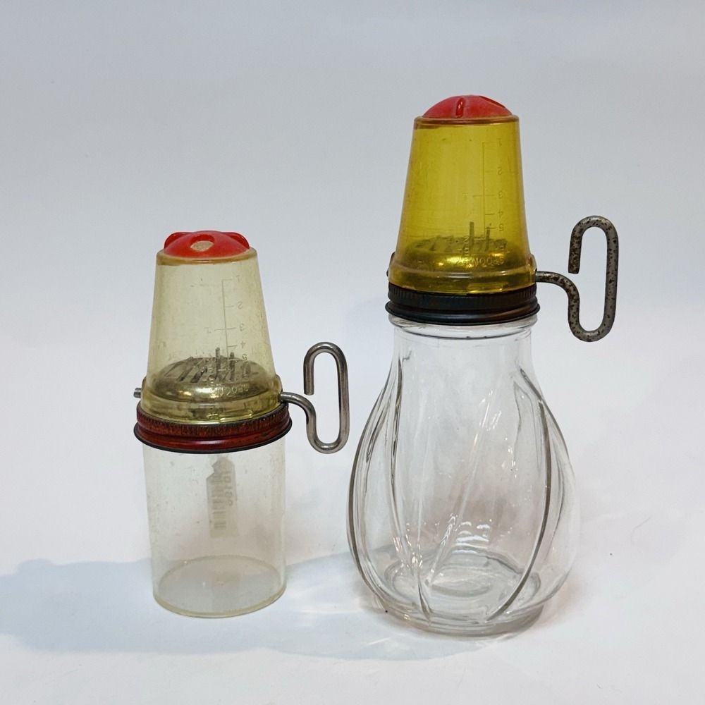 (2) Vintage Hazel Atlas Nut Grinders W Plastic Covers‎ & Key Turn Lock Handles